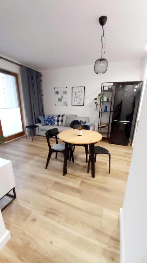 Apartament Zajezdnia Wrzeszcz Apartment Gdańsk Exterior foto